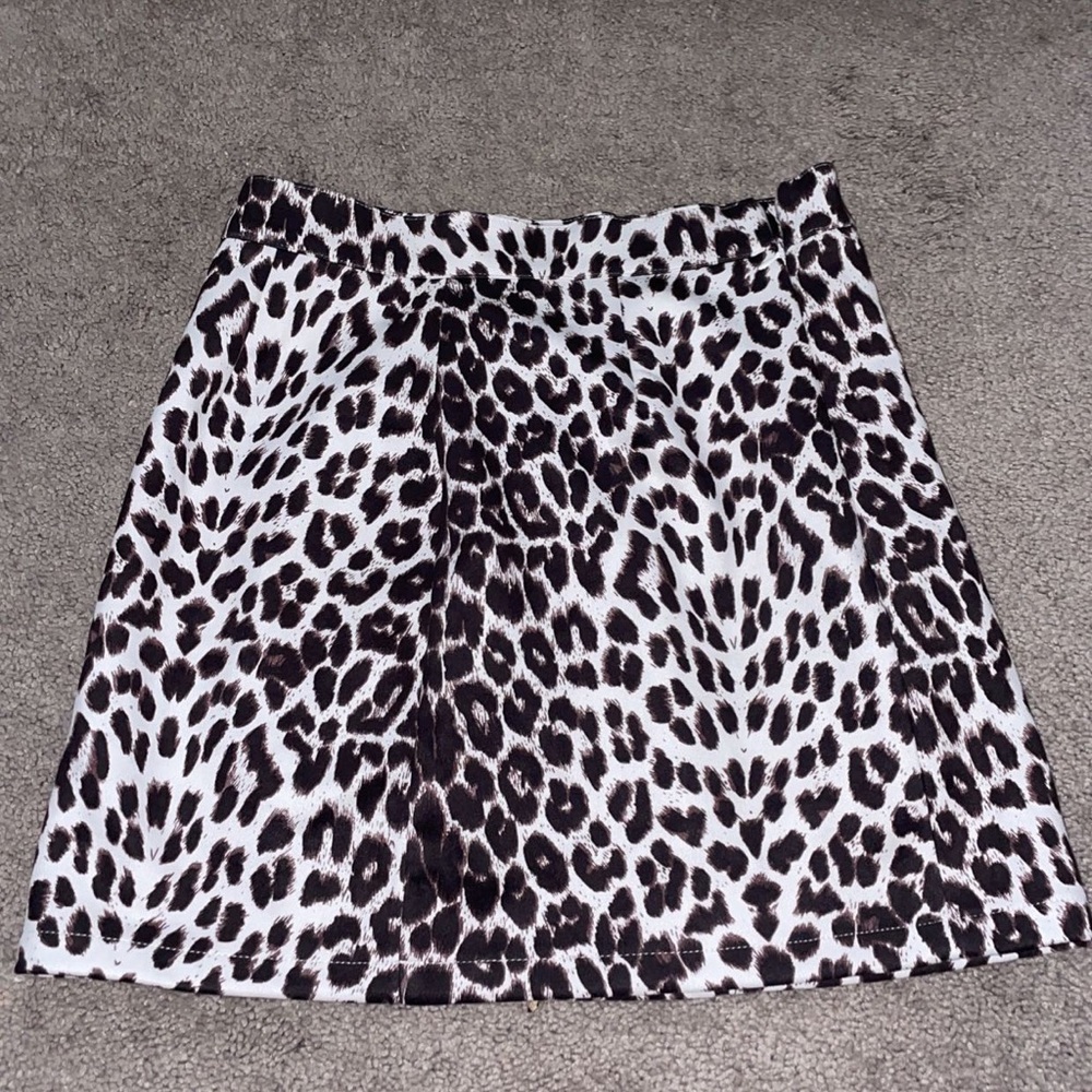 white leopard print, small, amazon, skirt